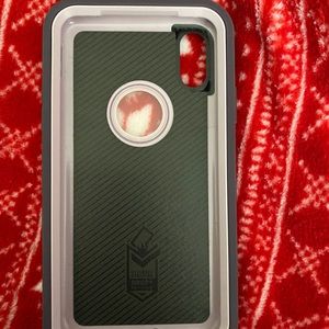 iPhone XR Otterbox Case